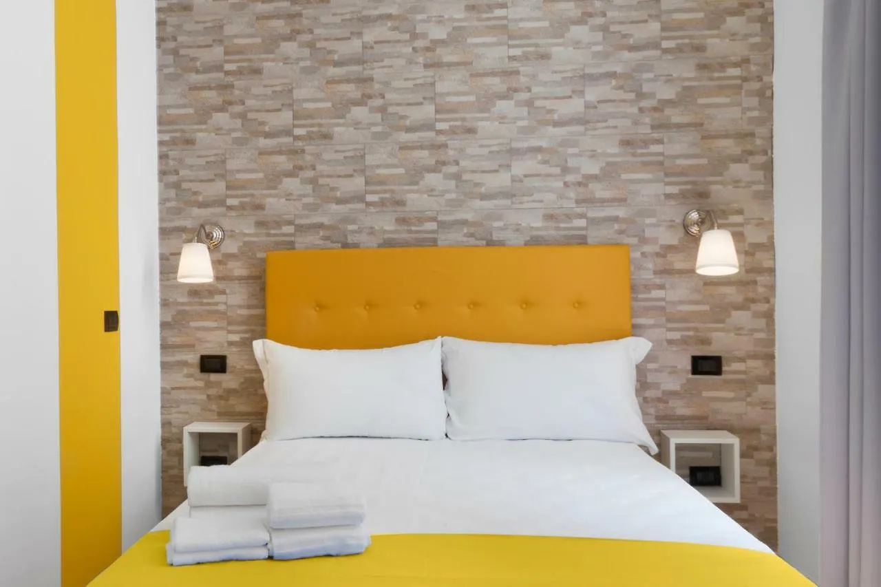 Bed and Breakfast Rainbow Napoli